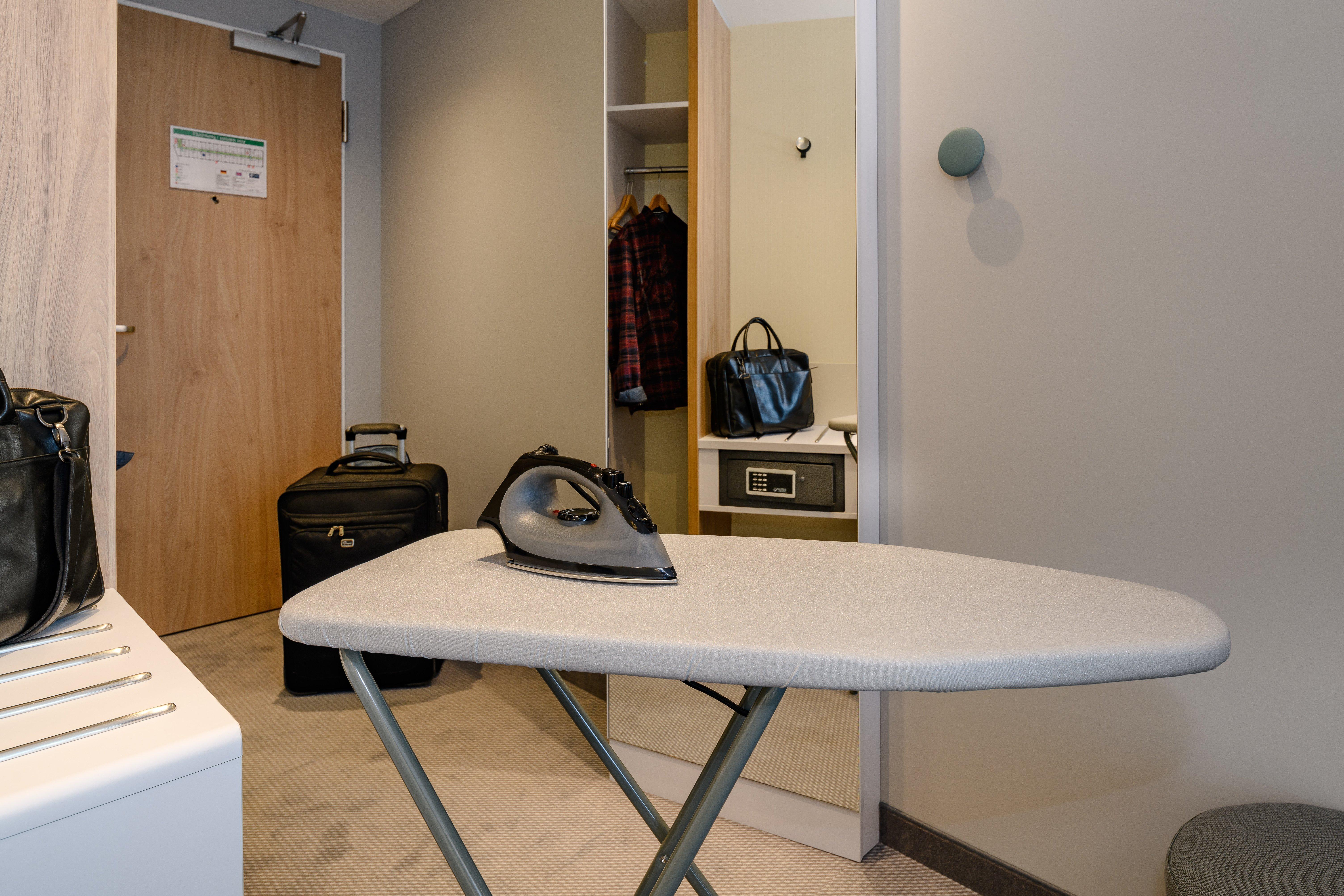 Express - By Ihg Hotel